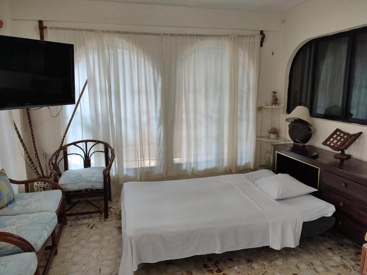 Hotel Ashly Acapulco Exteriör bild