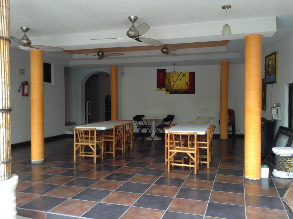 Hotel Ashly Acapulco Exteriör bild